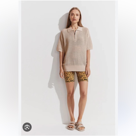 Varley Clayton Polo Knit Top Beige Neutral Quarter Zip Athleisure EUC Small - Picture 3 of 13
